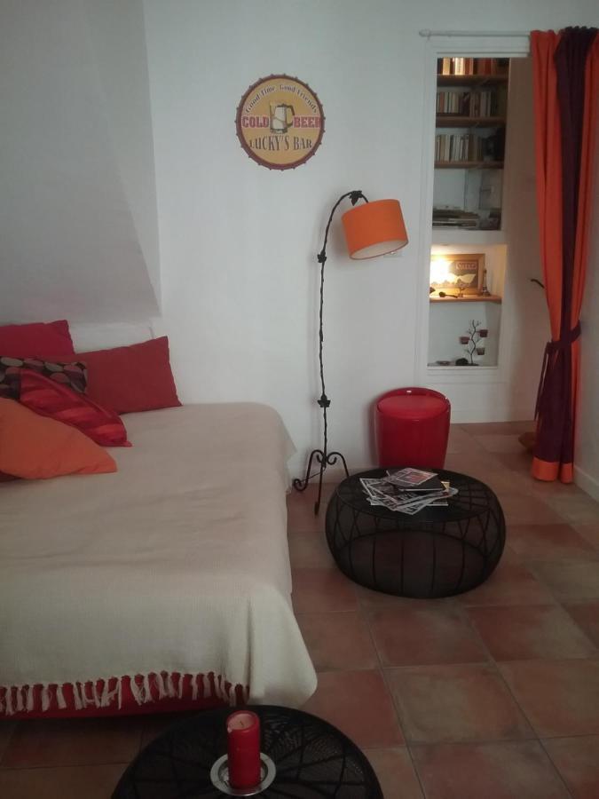 Studio A 2 Pas Du Palais Cannes Room photo