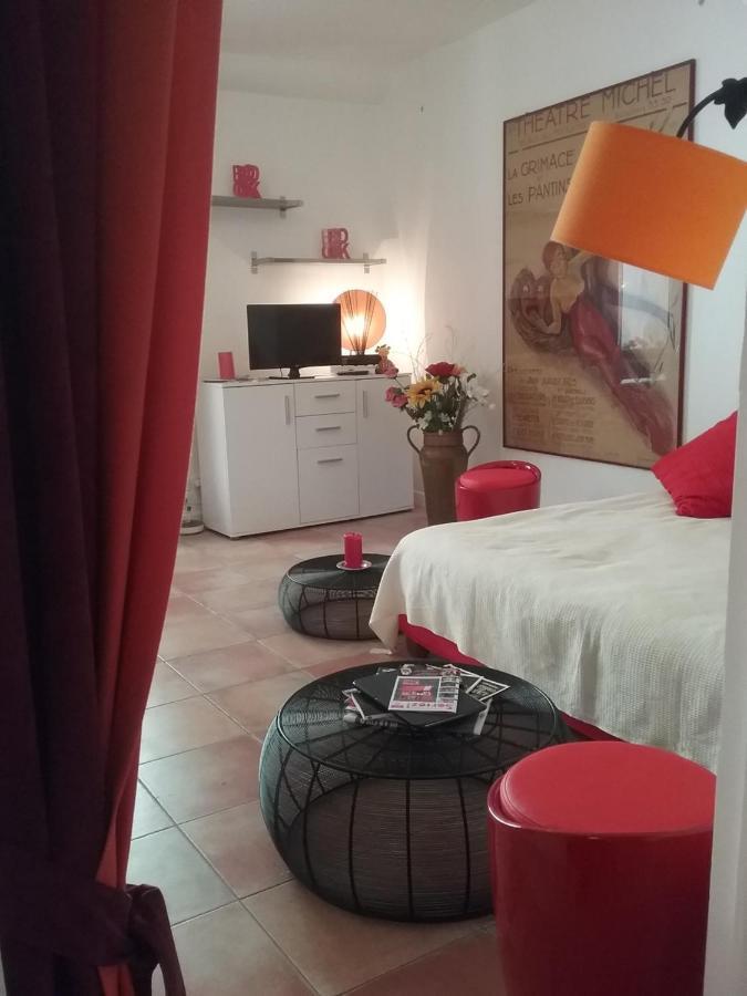Studio A 2 Pas Du Palais Cannes Room photo